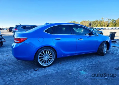 2013 Buick Verano z USA, uszkodzony, nr VIN 1G4PS5SK0D4112036